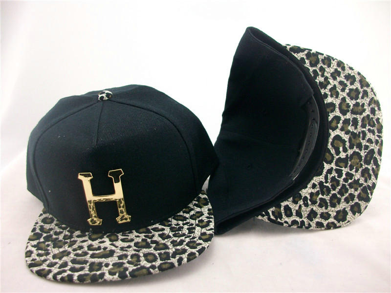 H Black Snapback Hat JT 0512